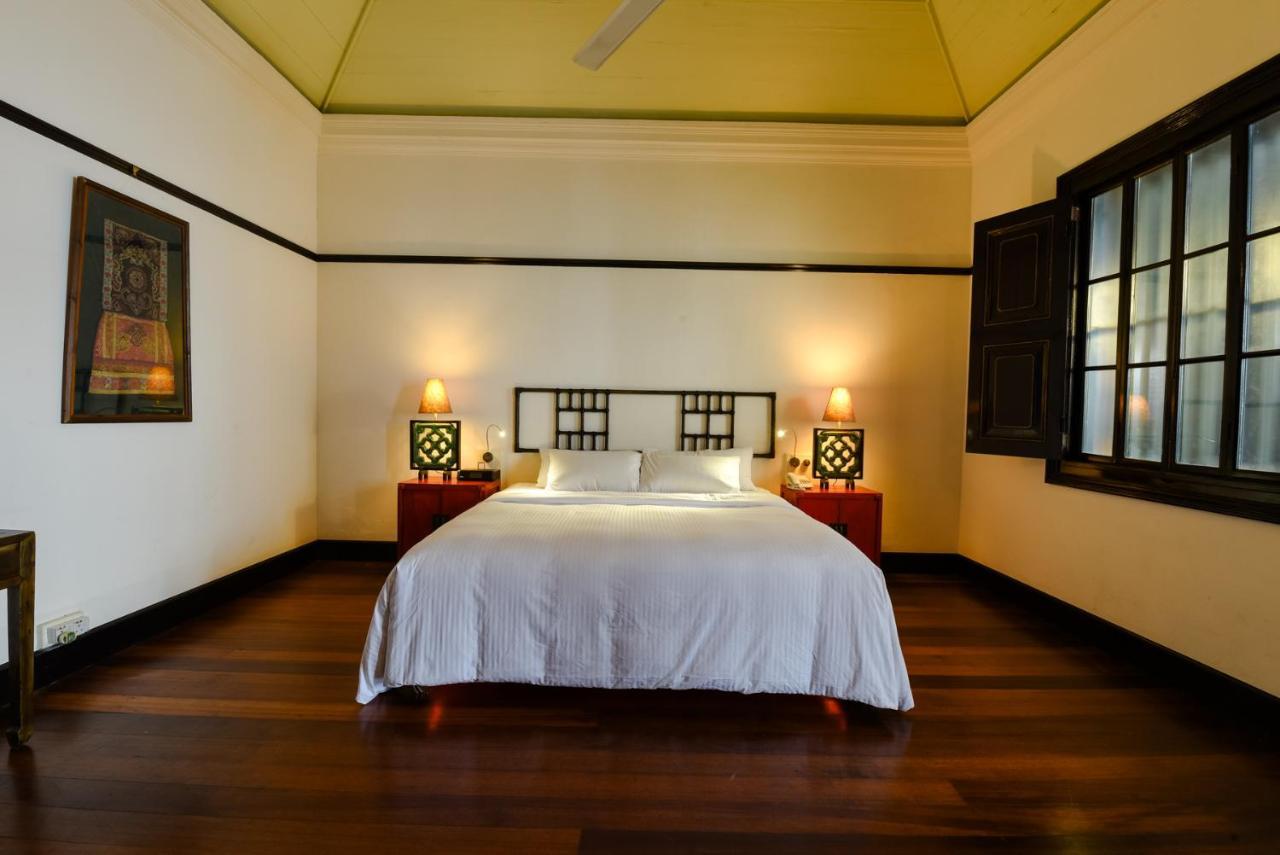 Cheong Fatt Tze - The Blue Mansion Hotell George Town Exteriör bild